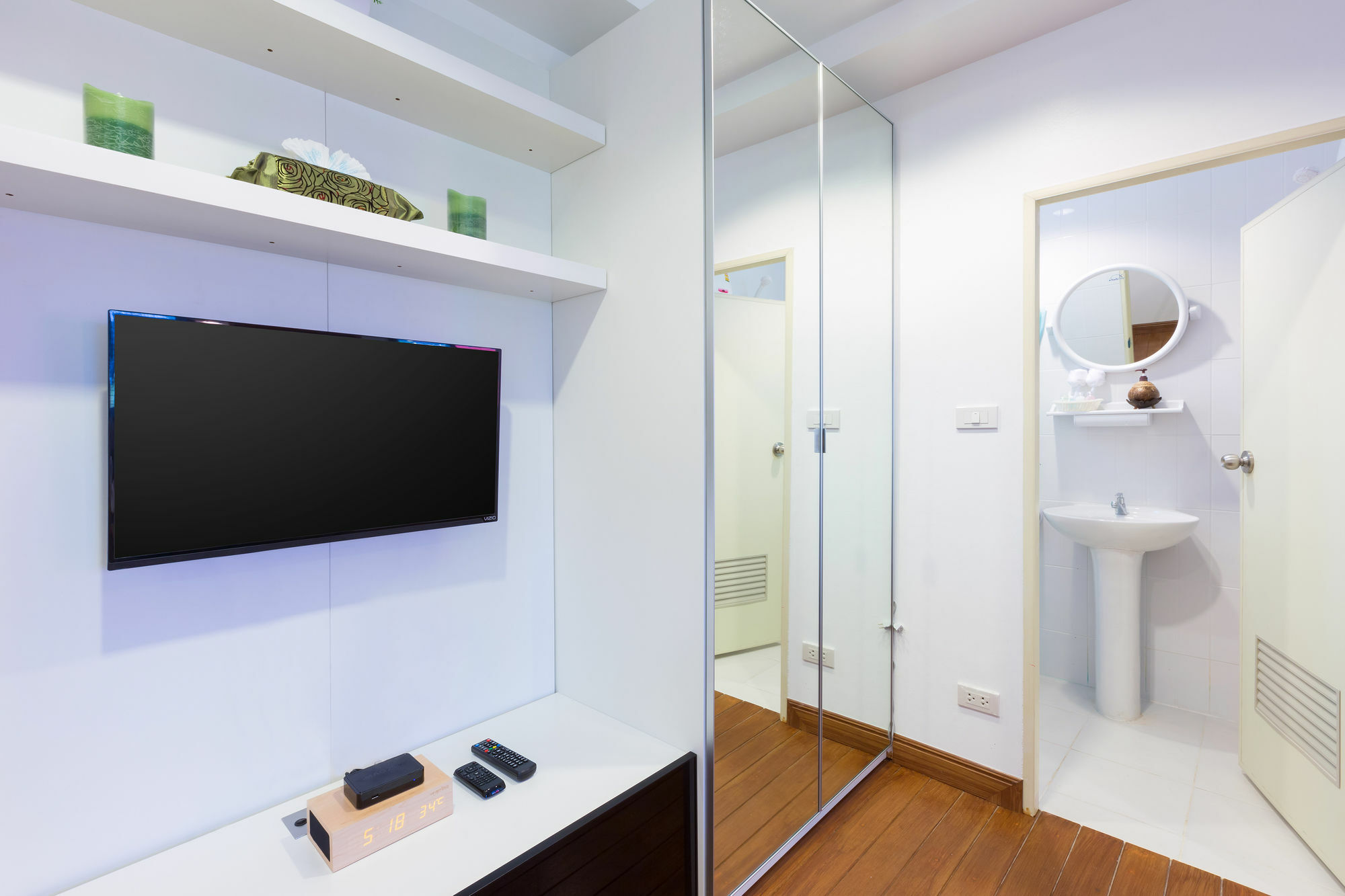 Electric Mango Luxury 3*